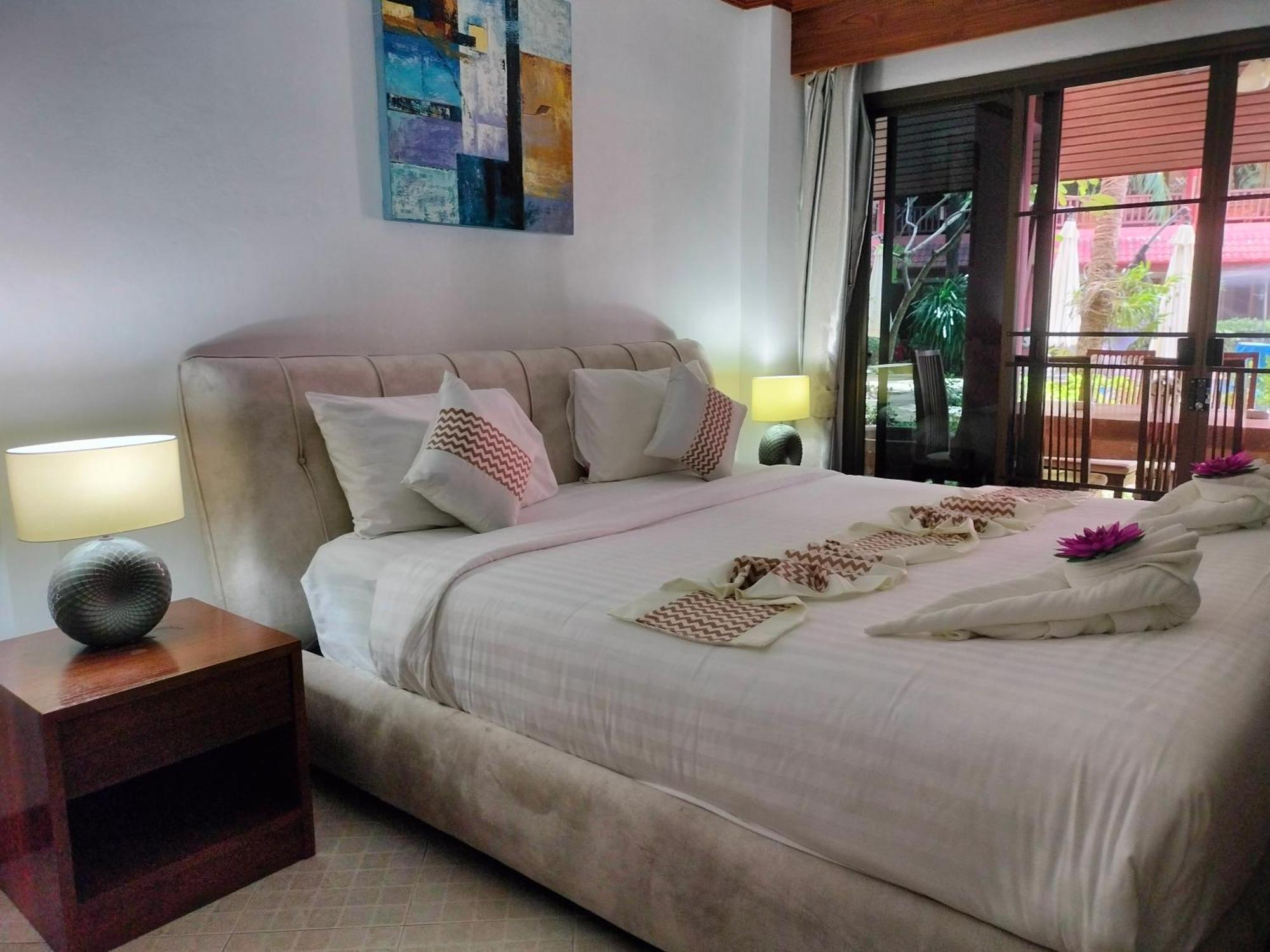 Sai Rougn Apartment Patong Exterior foto