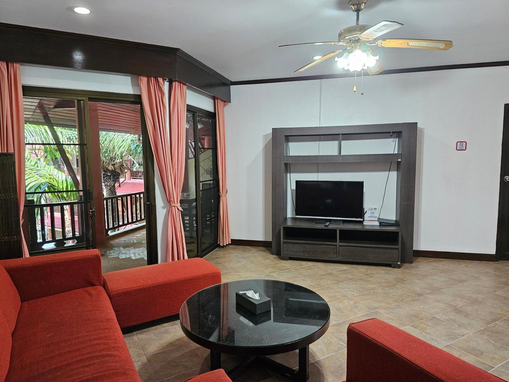 Sai Rougn Apartment Patong Exterior foto
