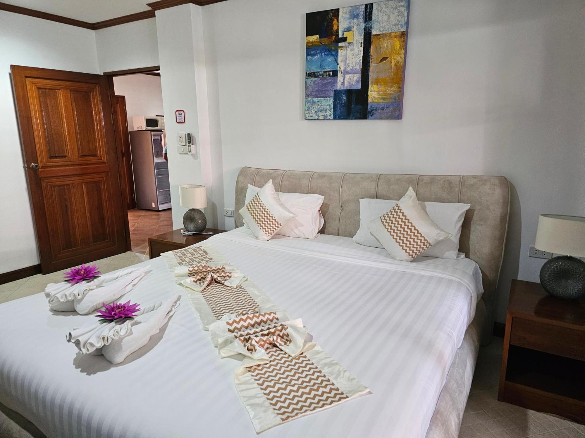 Sai Rougn Apartment Patong Exterior foto